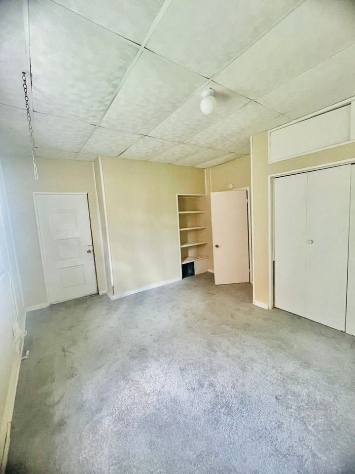 115 10th St - Photo 7 of 40