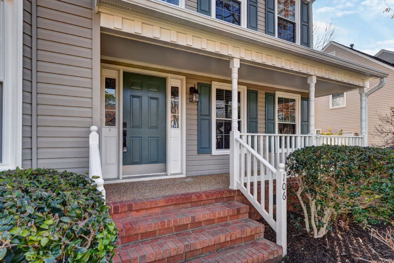 106 Sir John Way - Photo 3 of 42