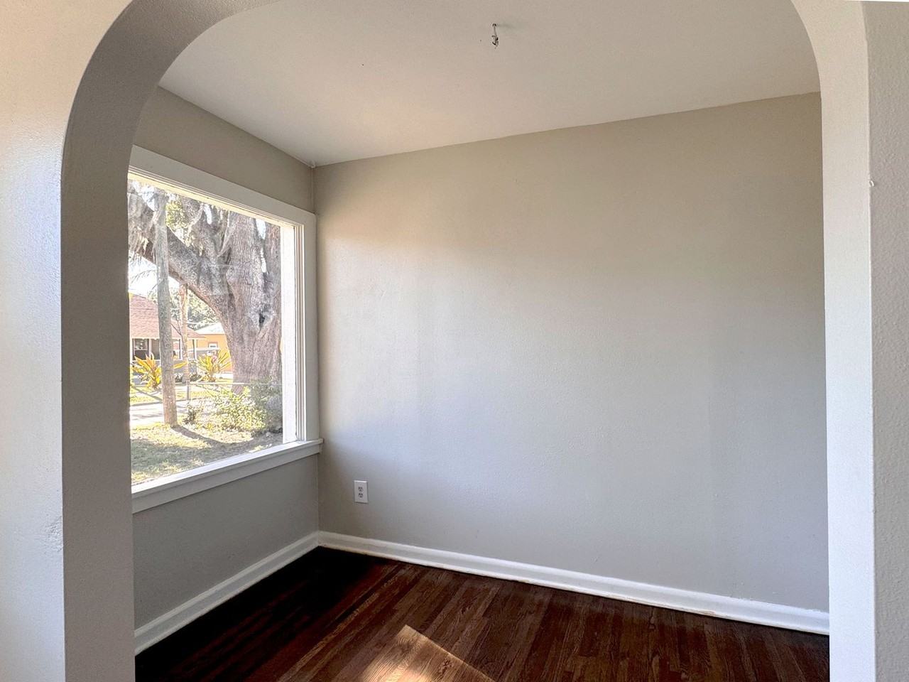 711 Carroll Ave Sw - Photo 5 of 18