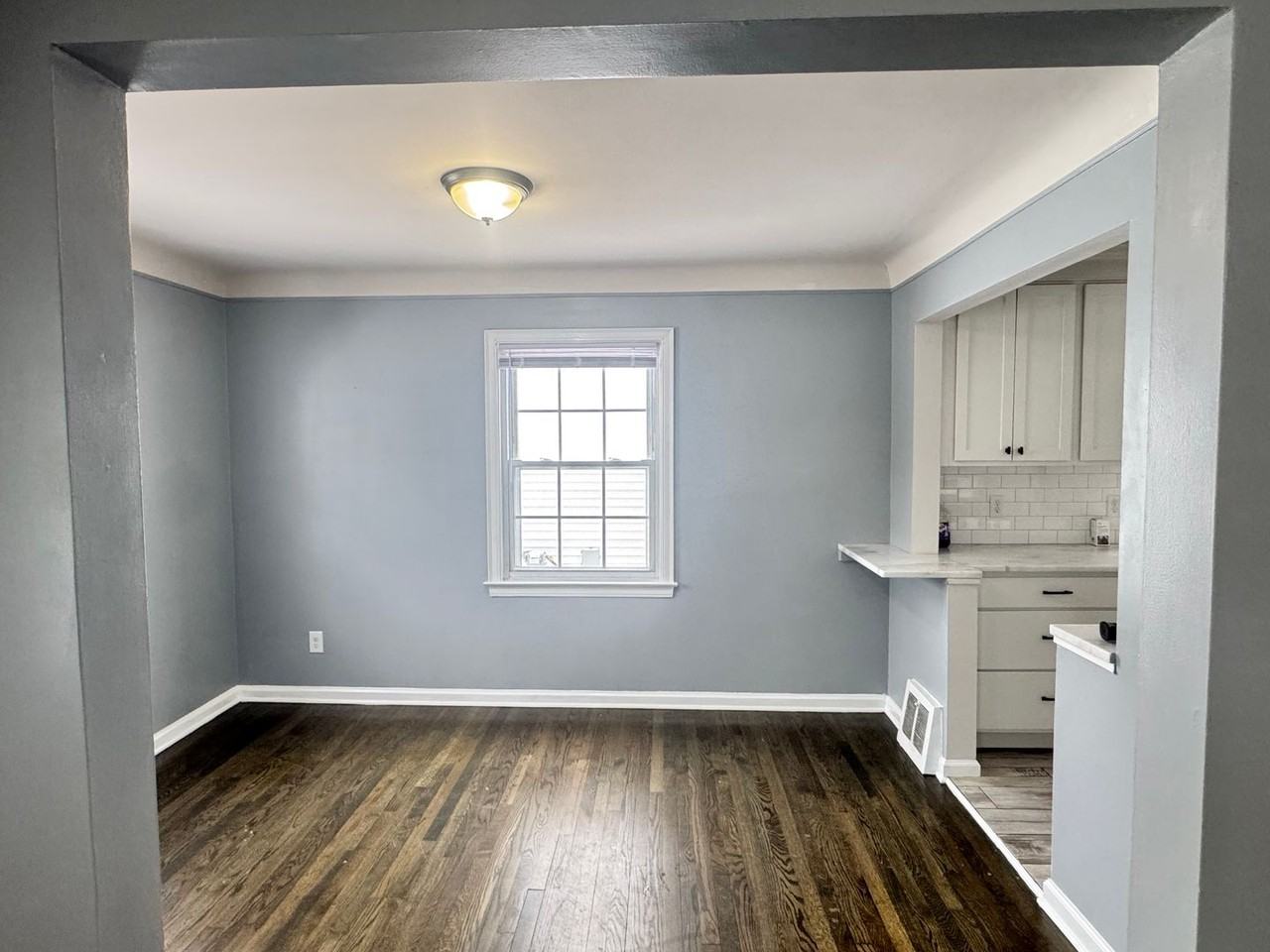 3565 Phillips Ave - Photo 2 of 15