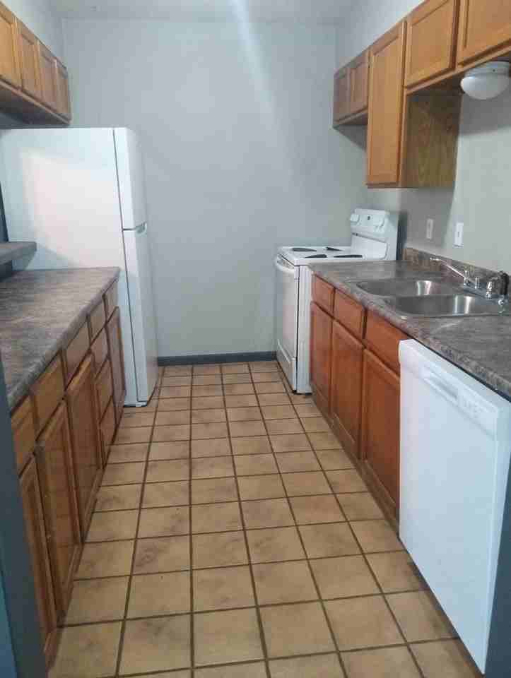 Horseshoe Dr - Photo 4 of 14