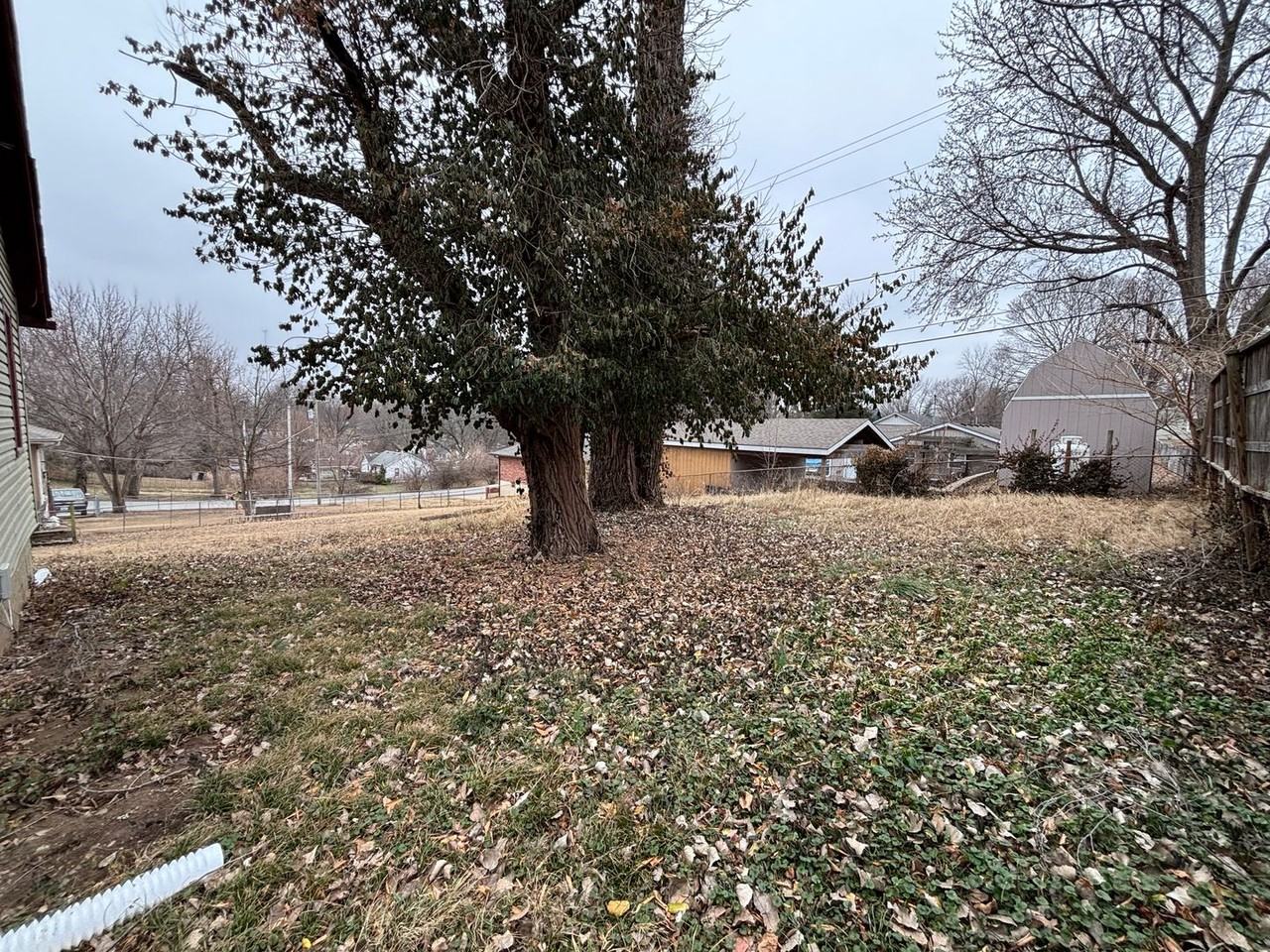 204 N Crescent Ave - Photo 2 of 11