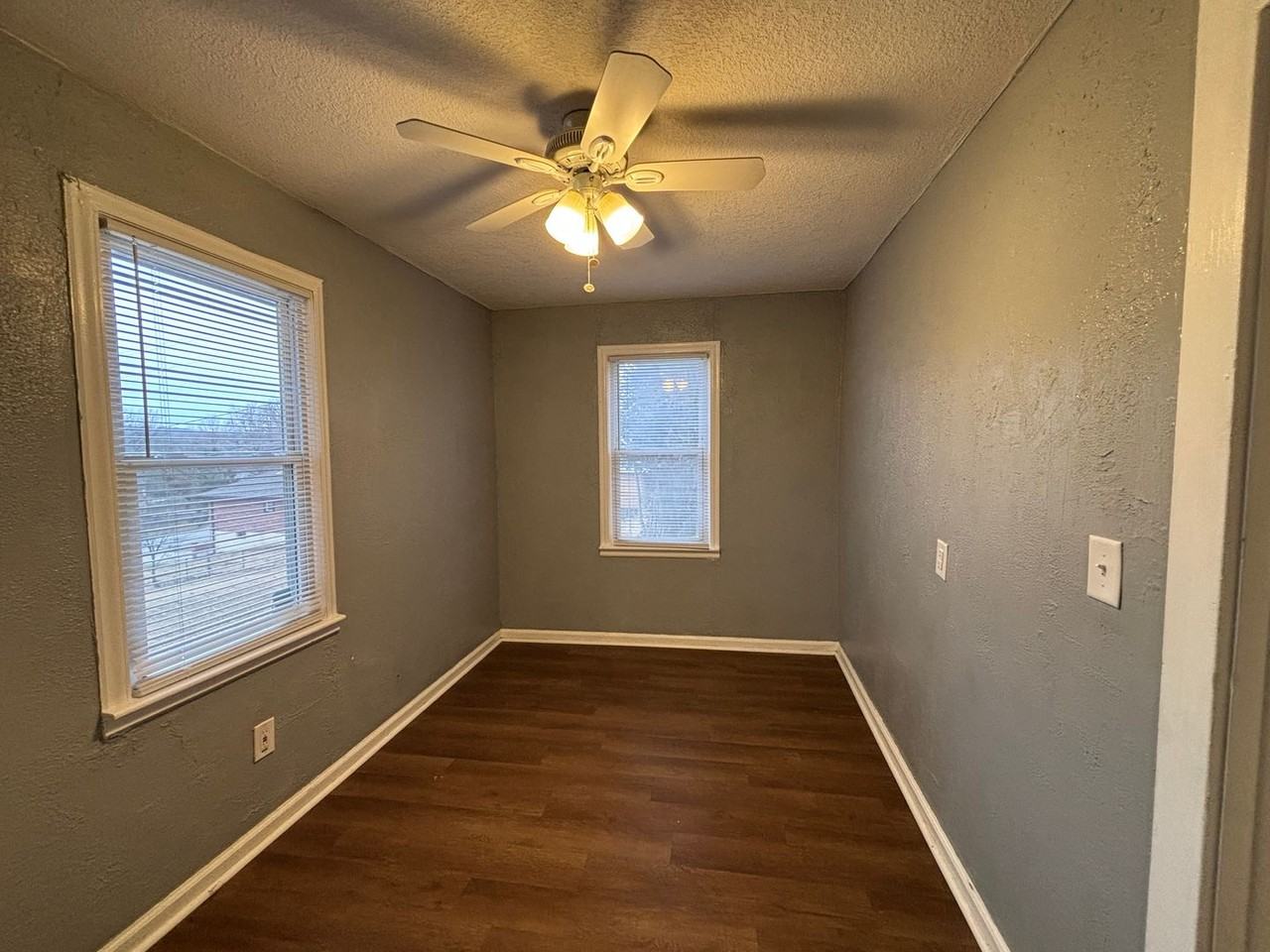 204 N Crescent Ave - Photo 5 of 11