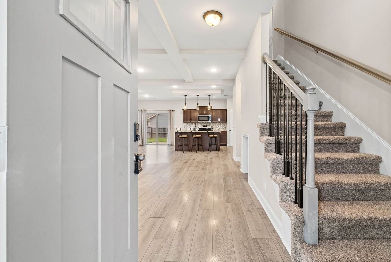 234 Stone Bluff Way - Photo 7 of 34