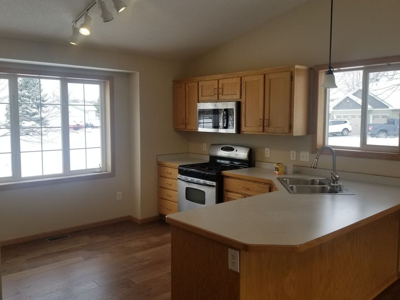 29885 Haileys Ct - Photo 2 of 19