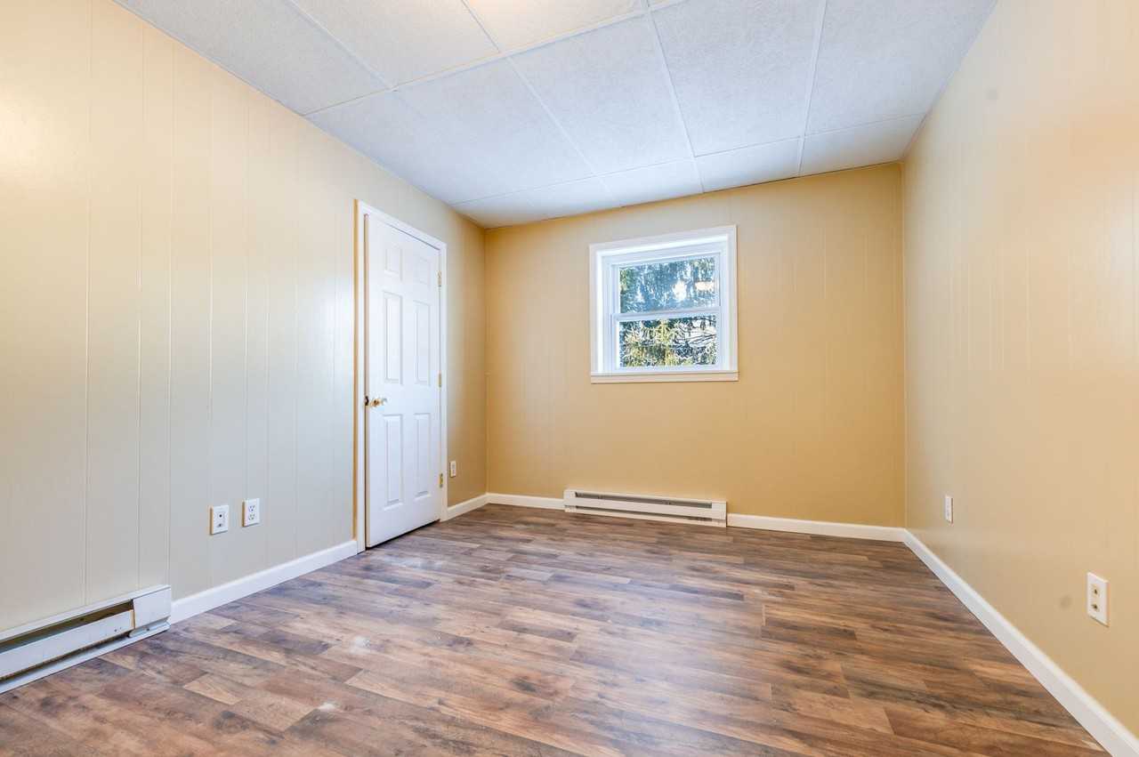 14 Dale Ave - Photo 7 of 13