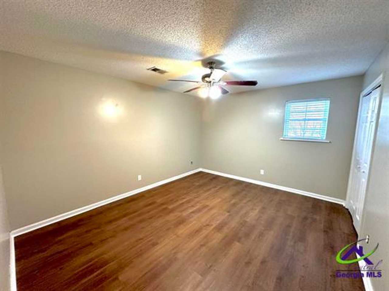 106 Countrywood Trl - Photo 7 of 8