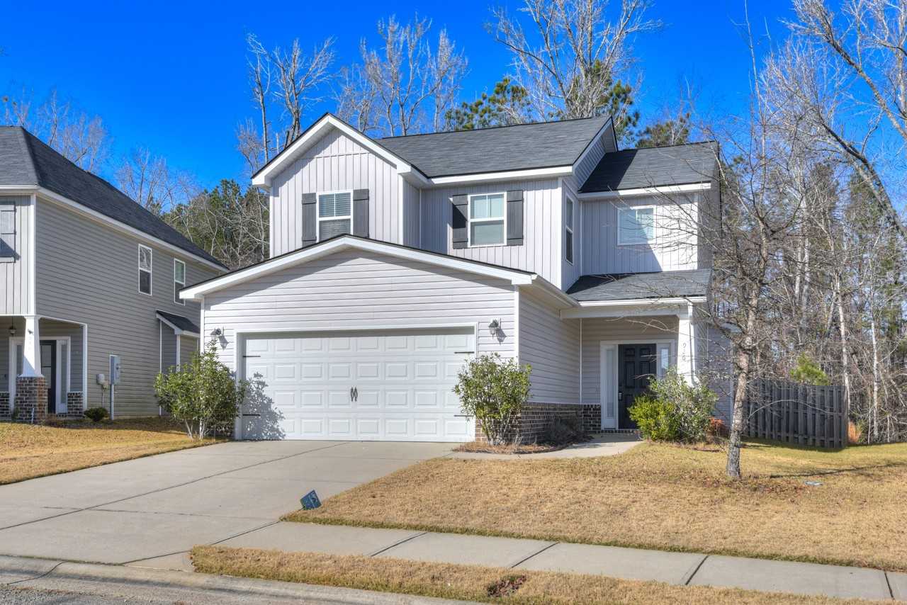 926 Linsmore Ave #1 - Photo 2 of 33