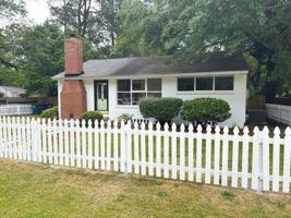 featured image of 408 Palm Dr S