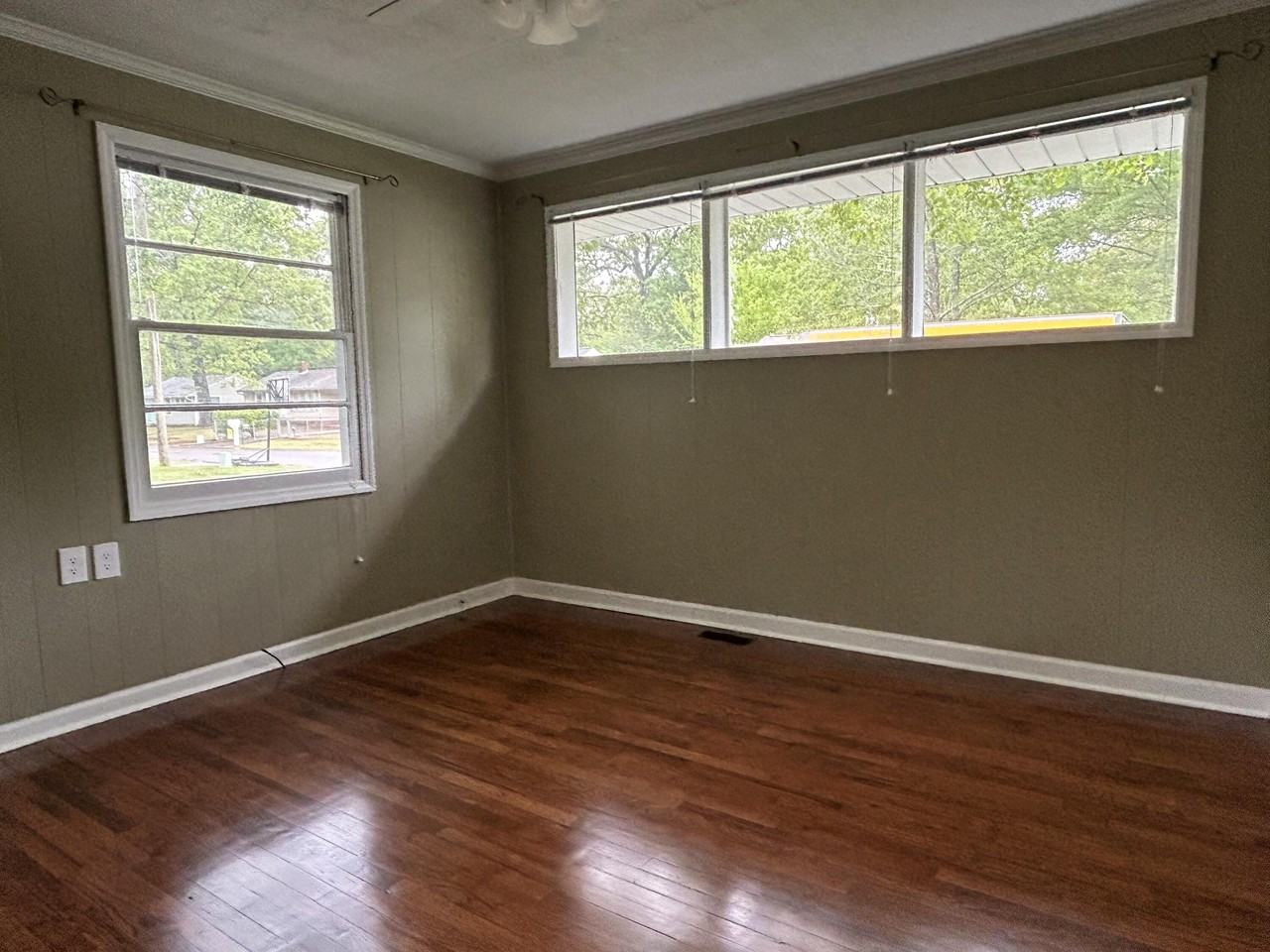 408 Palm Dr S - Photo 5 of 12