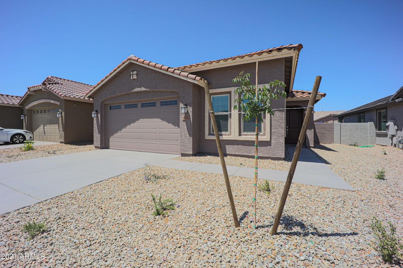 16556 W Alameda Rd - Photo 2 of 34