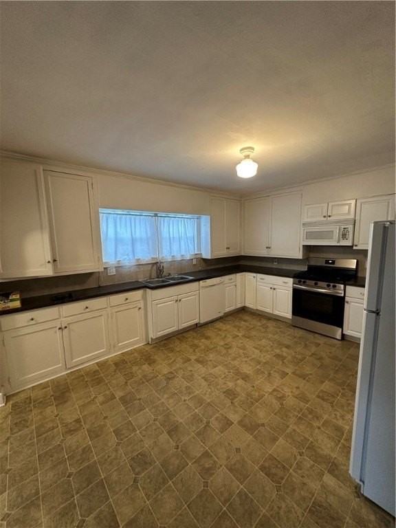 1725 W Water St - Photo 2 of 10