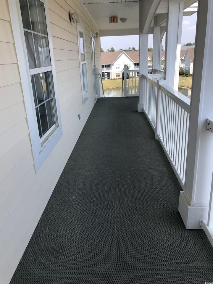 3983 Forsythia Ct - Photo 3 of 20