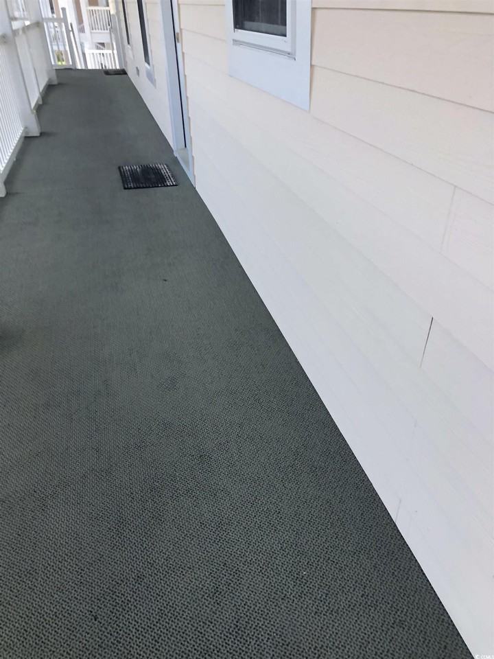 3983 Forsythia Ct - Photo 4 of 20