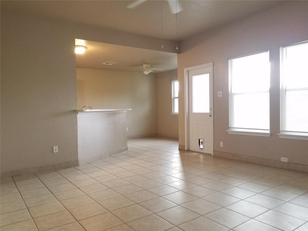 2553 Alana Ln - Photo 3 of 7