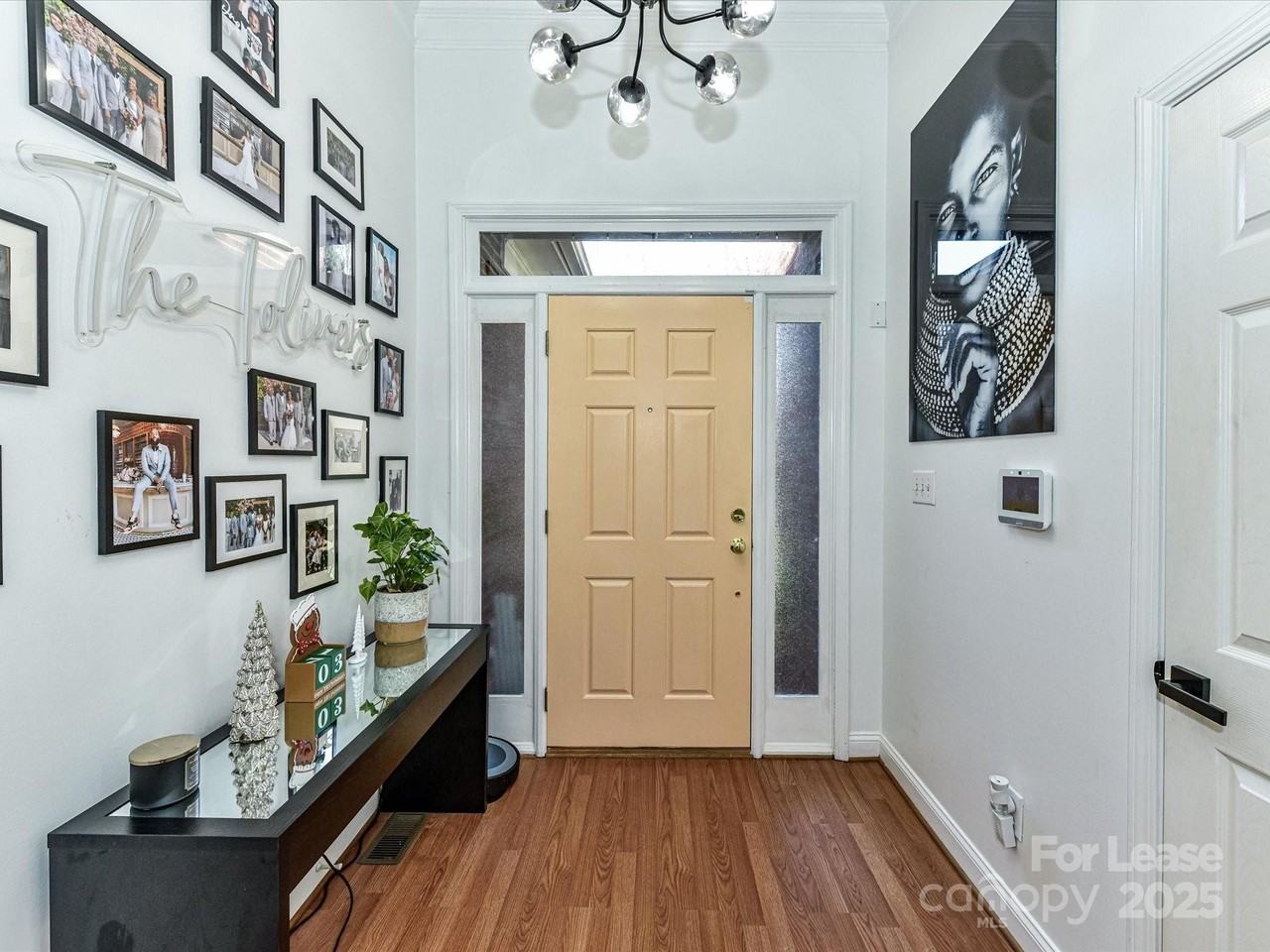 6915 Pleasant Dr - Photo 5 of 42