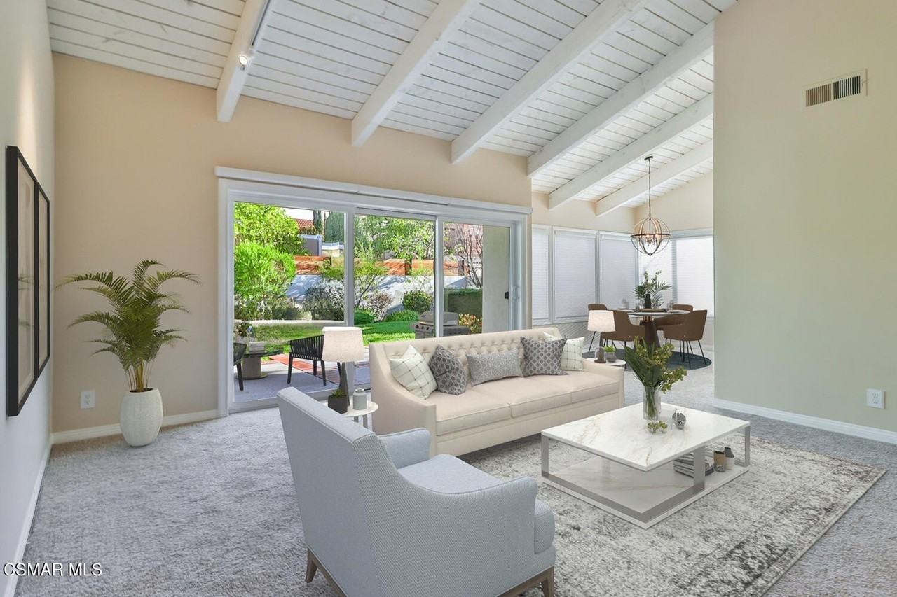 1046 Barrow Ct - Photo 2 of 21