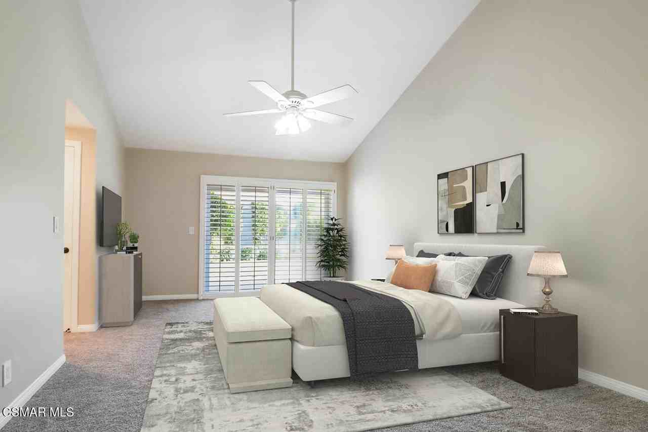 1046 Barrow Ct - Photo 7 of 21