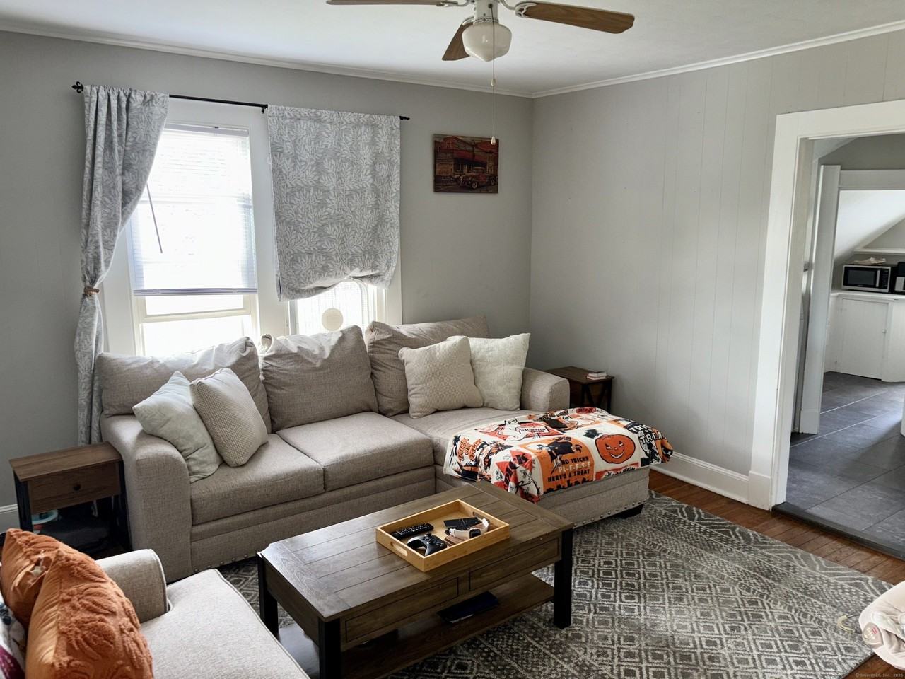 37 Hungerford Ave #3 - Photo 4 of 15