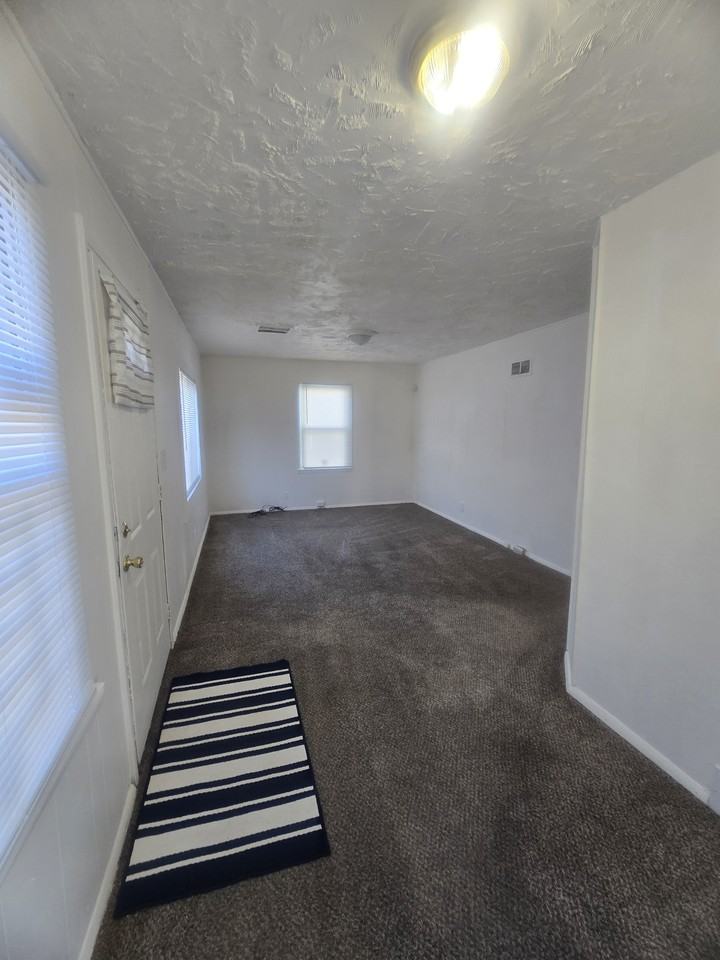 3333 Norton Ave #1 - Photo 2 of 13