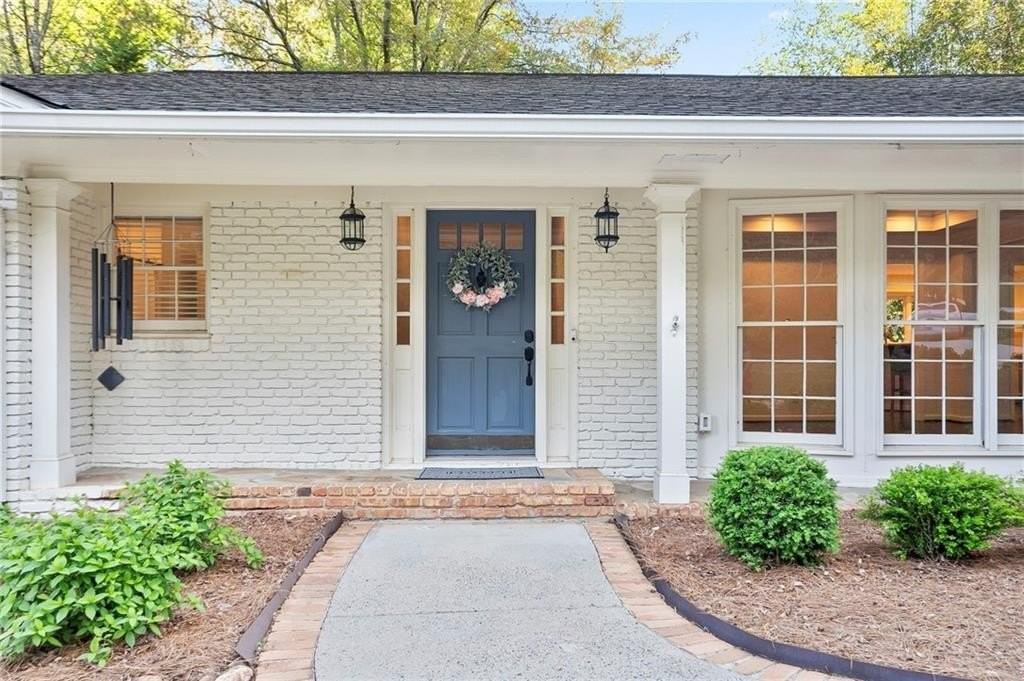 4555 Runnemede Rd Nw - Photo 4 of 50