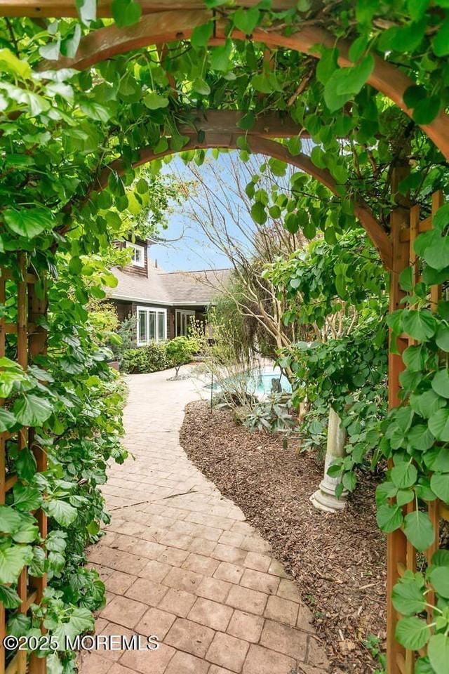 85 Valley Ave - Photo 4 of 45