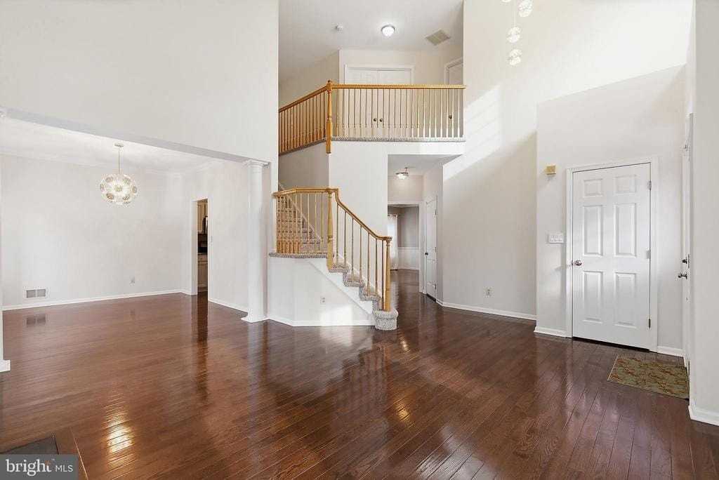 7 Harvard Cir - Photo 7 of 42