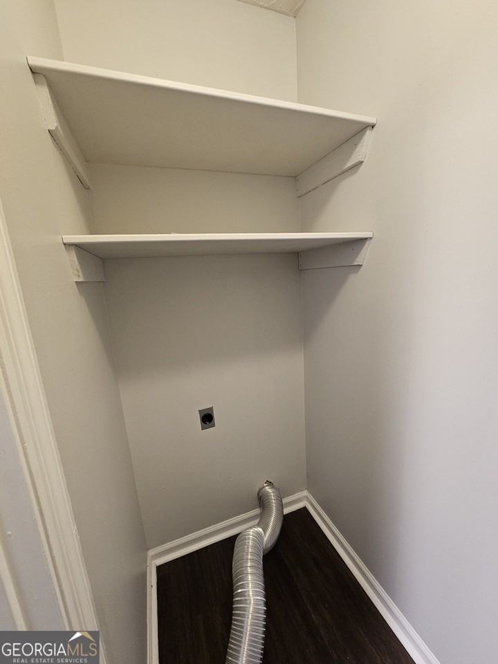 40 Peachtree Way - Photo 6 of 15