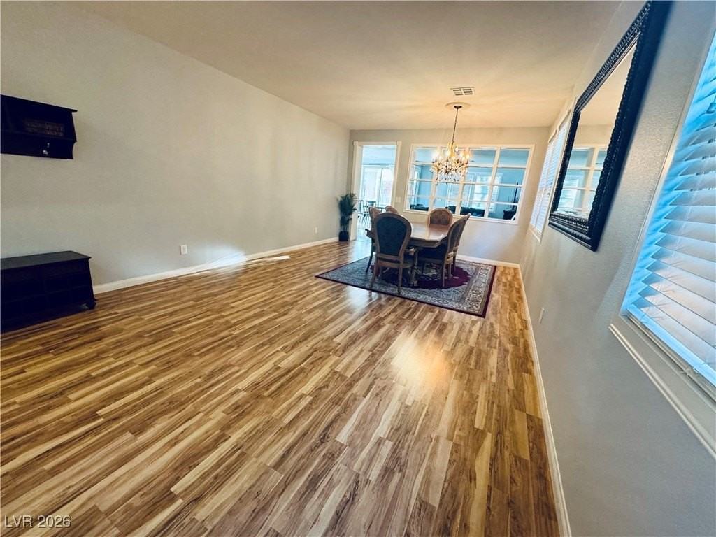 5553 Fairmeade Way - Photo 4 of 42