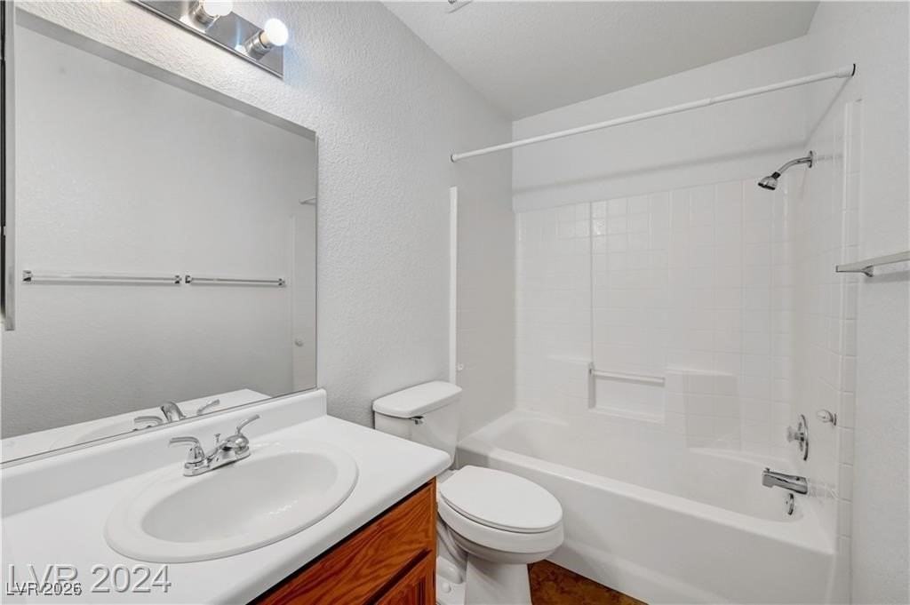 8061 Draco Cir - Photo 5 of 20