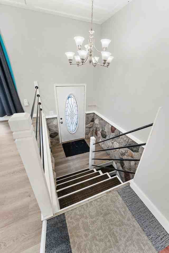 2602 Oakwood Dr - Photo 5 of 25