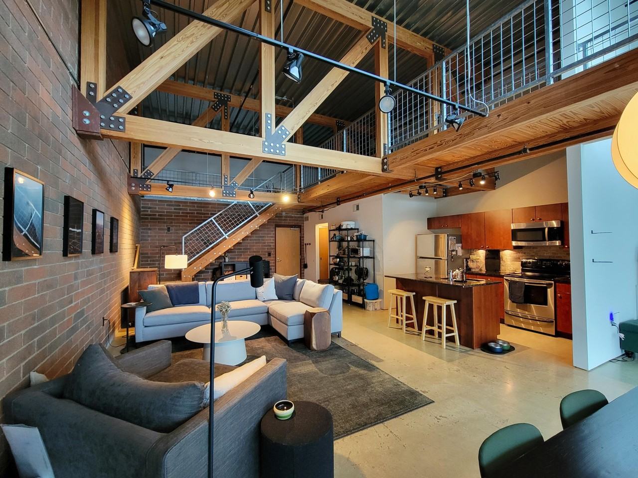 300 Hamilton St Apt 301 #301 - Photo 6 of 22