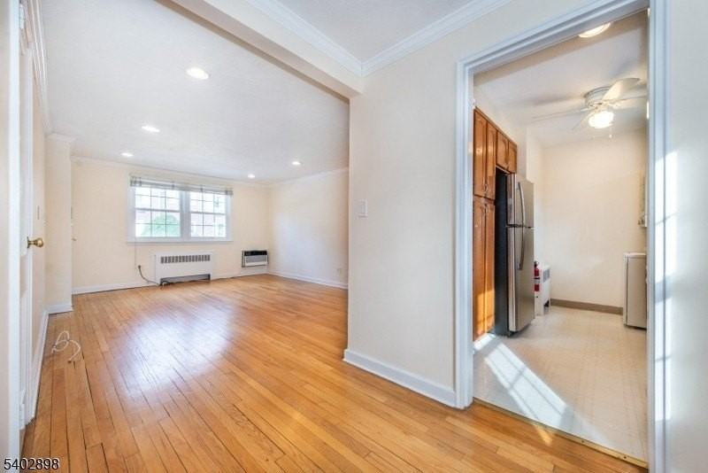 445 Morris Ave #7 - Photo 7 of 16