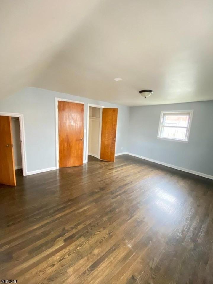 17 Cedar Hill Ave #2 - Photo 2 of 8