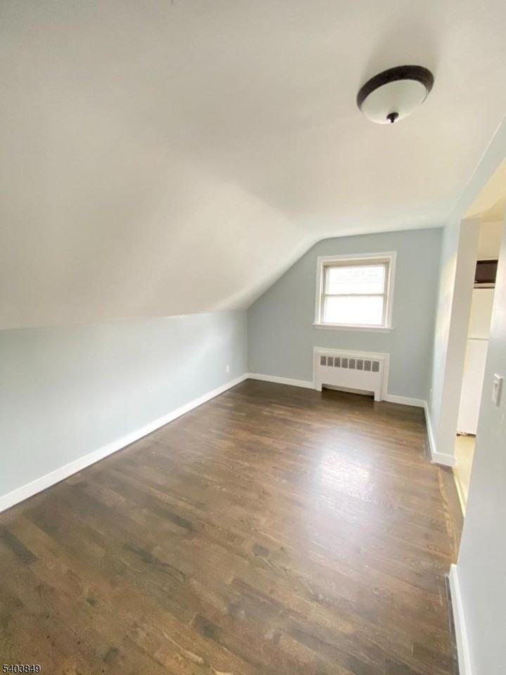 17 Cedar Hill Ave #2 - Photo 6 of 8