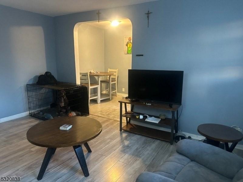 19 N Carpenter Ter - Photo 2 of 12