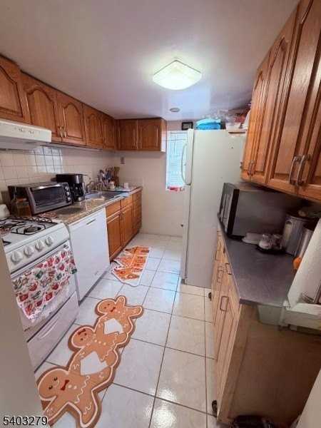 263 Kipp Ave - Photo 5 of 15