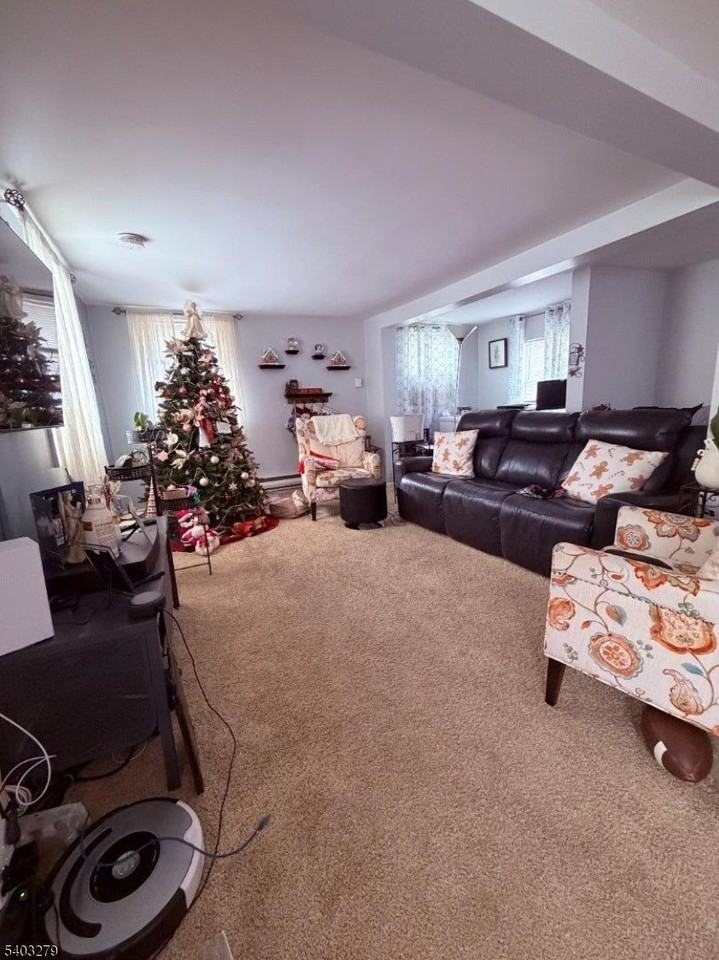 263 Kipp Ave - Photo 2 of 15