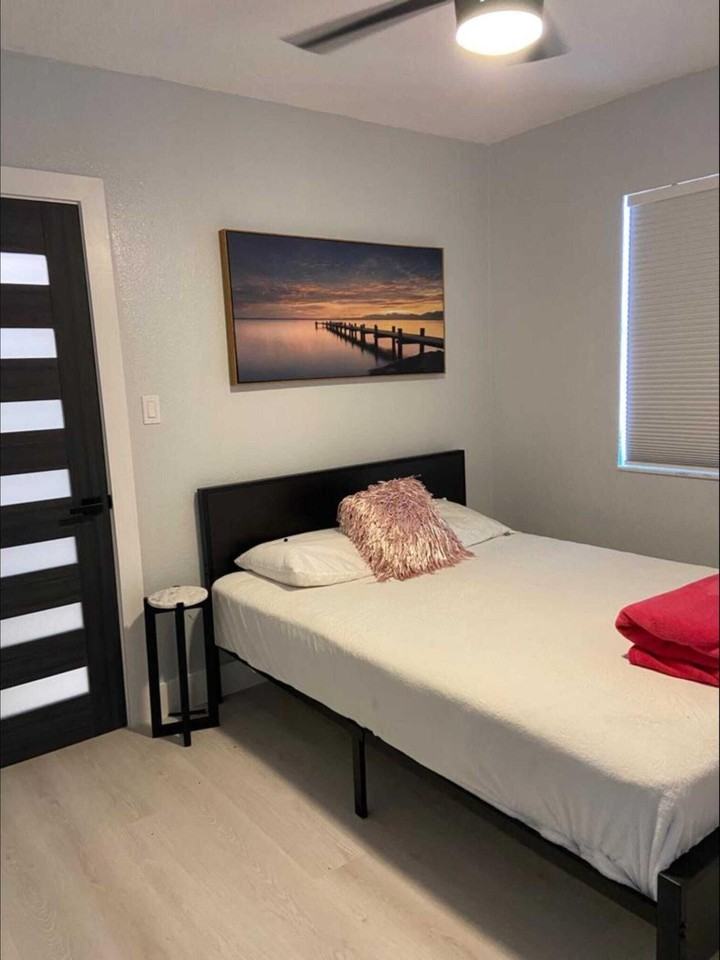 417 Southard St #A - Photo 6 of 8