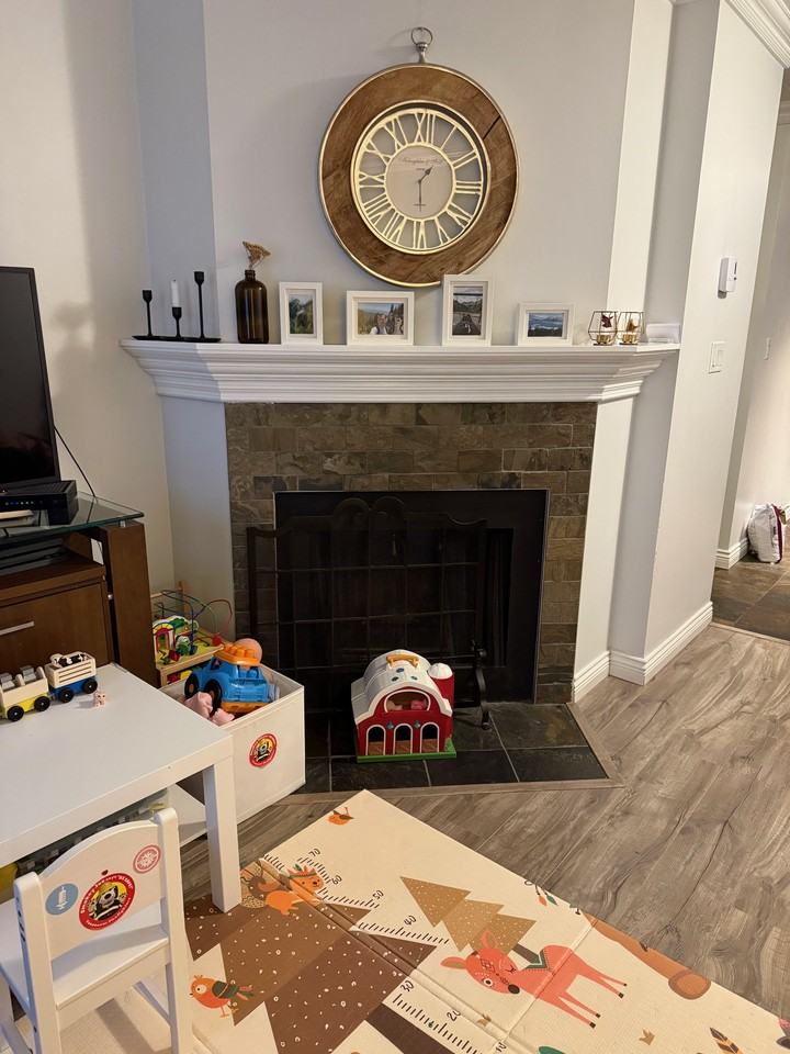 1550 Barclay Street #3** - Photo 2 of 7