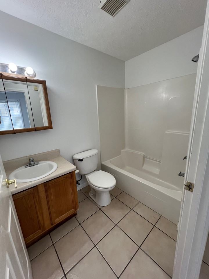 9027 Houston St #1 - Photo 6 of 9