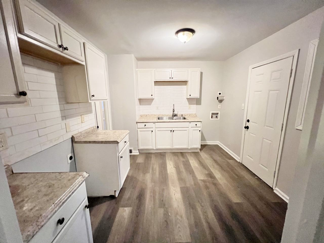 1391 Haywood Ave #1 - Photo 5 of 10