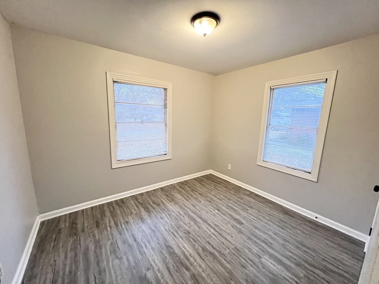 1391 Haywood Ave #1 - Photo 7 of 10