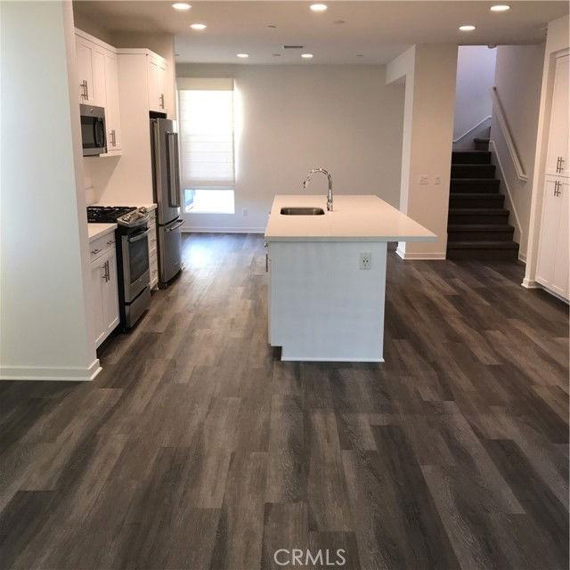 789 Leeward Way - Photo 5 of 8