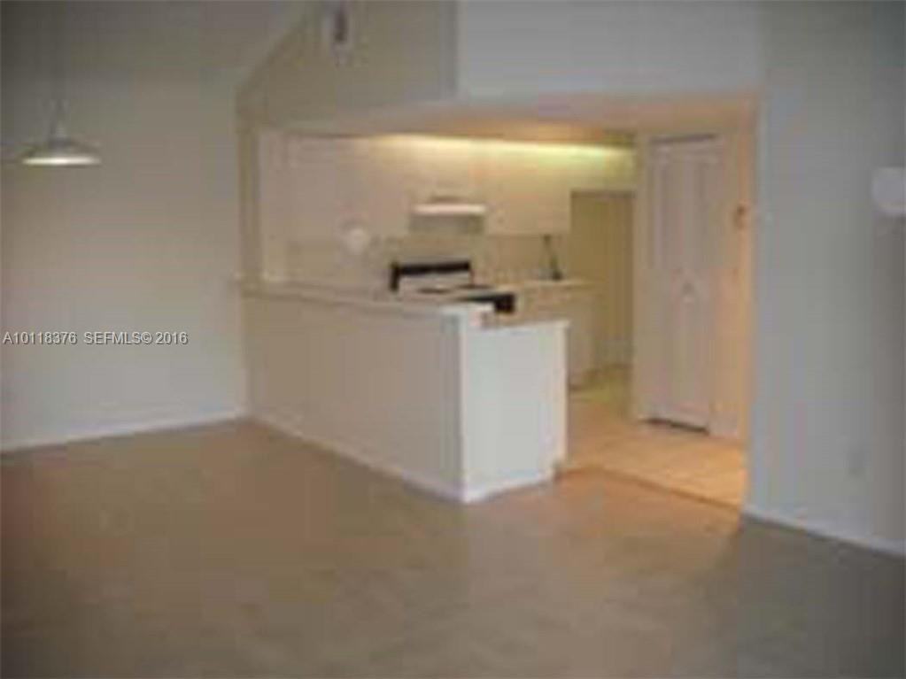 18810 Nw 57th Ave #306 - Photo 5 of 7