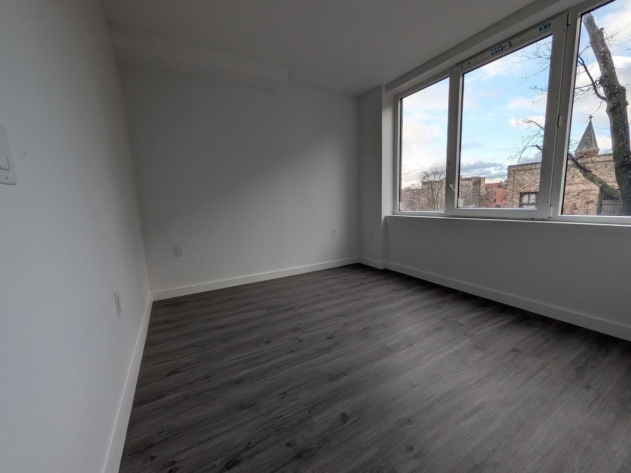 170 Marcy Ave #4B - Photo 6 of 7