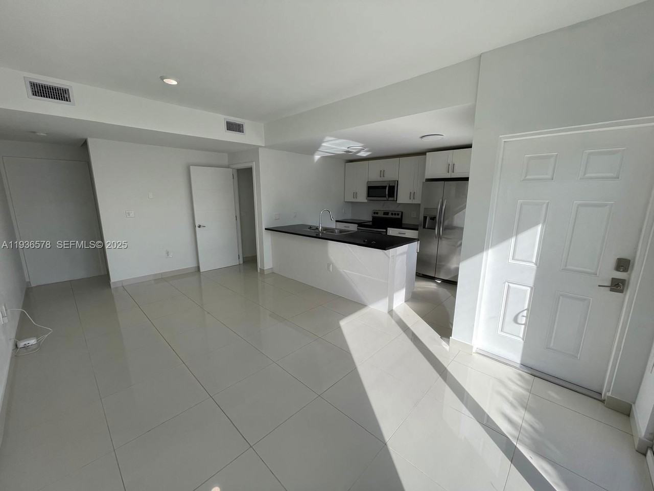 25869 Sw 139th Ct - Photo 2 of 8