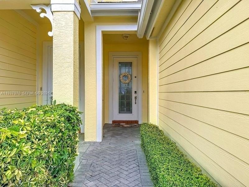 602 Mariner Bay Blvd #602 - Photo 2 of 50