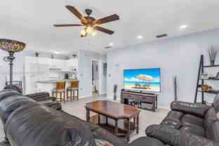 106 Channel Dr #B - Photo 1 of 1