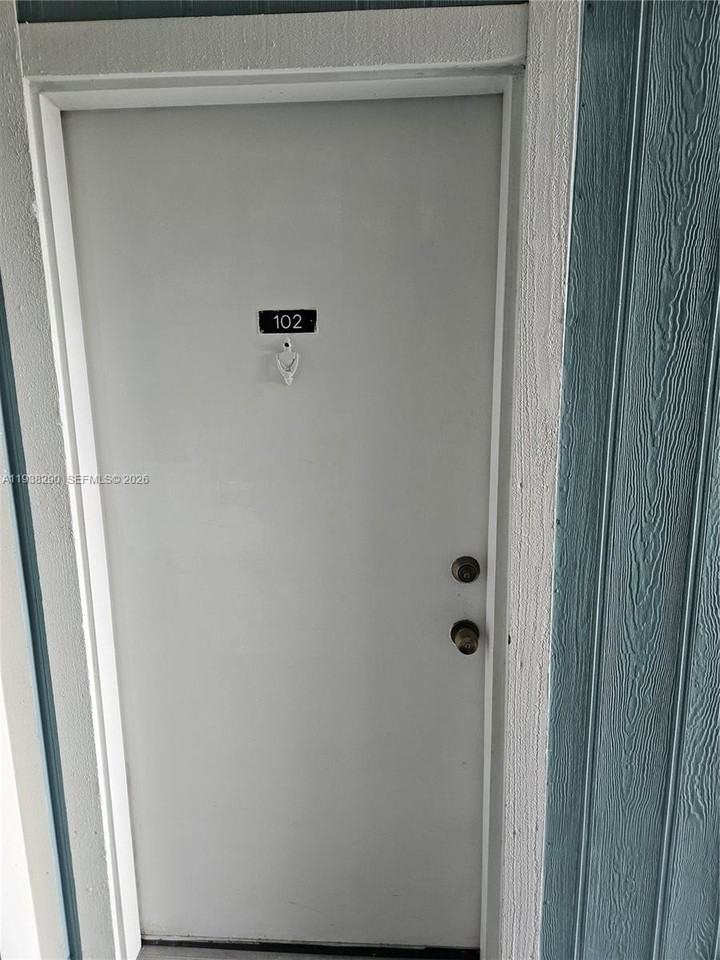 19760 Sw 103rd Ct #102 - Photo 3 of 17